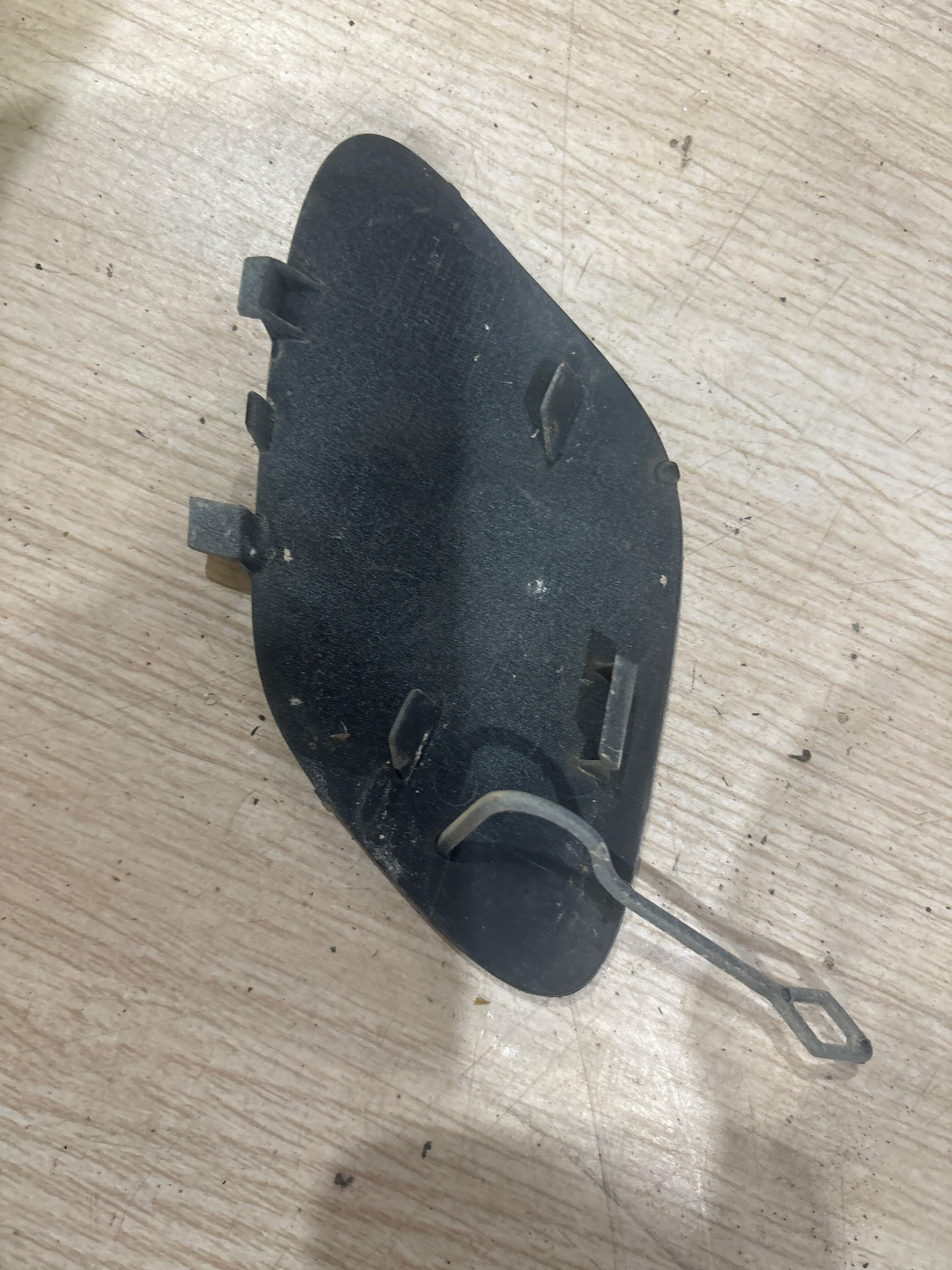 A2058850724 前保险杠拖车钩盖板