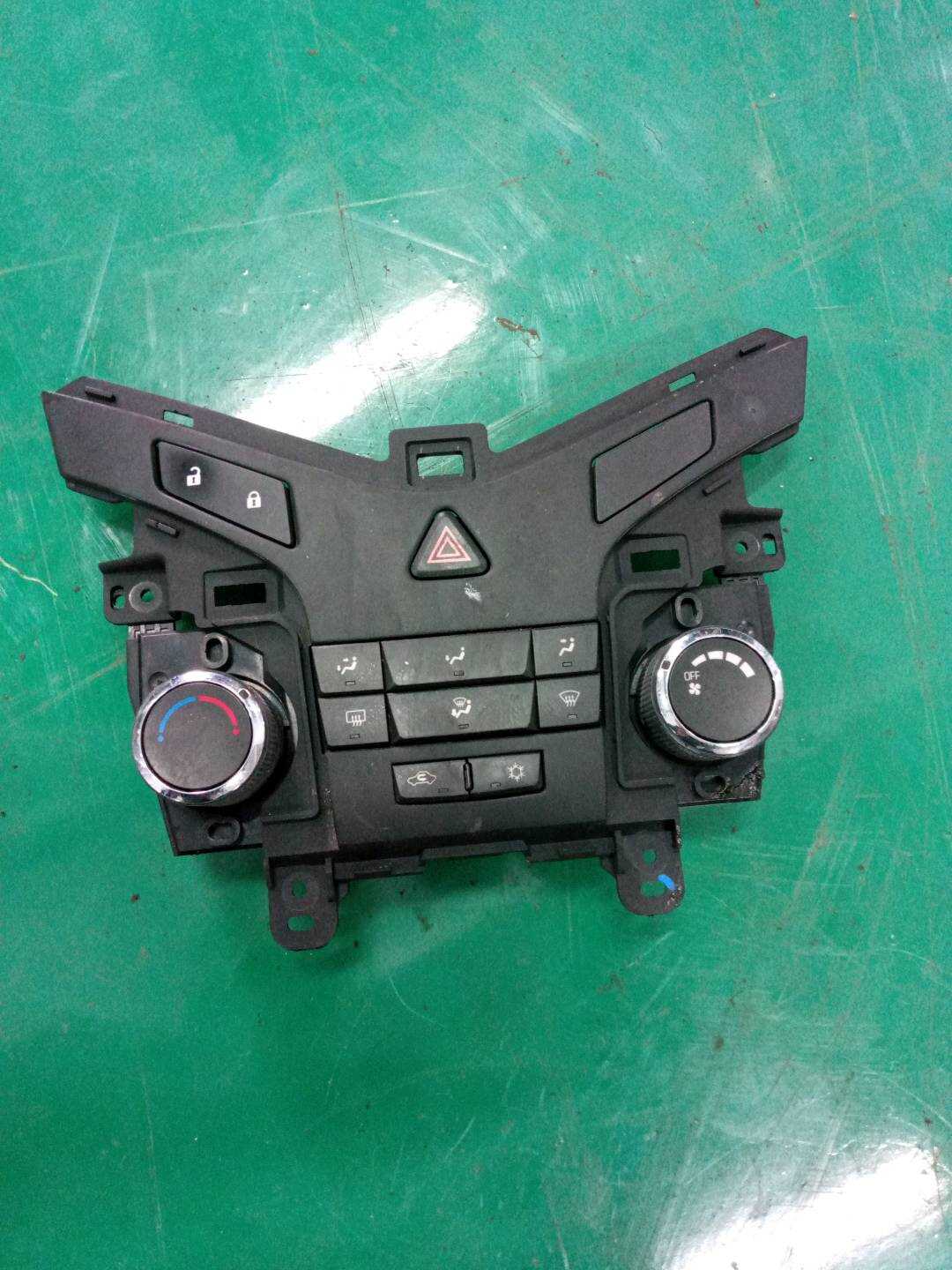 96983927 空调控制器