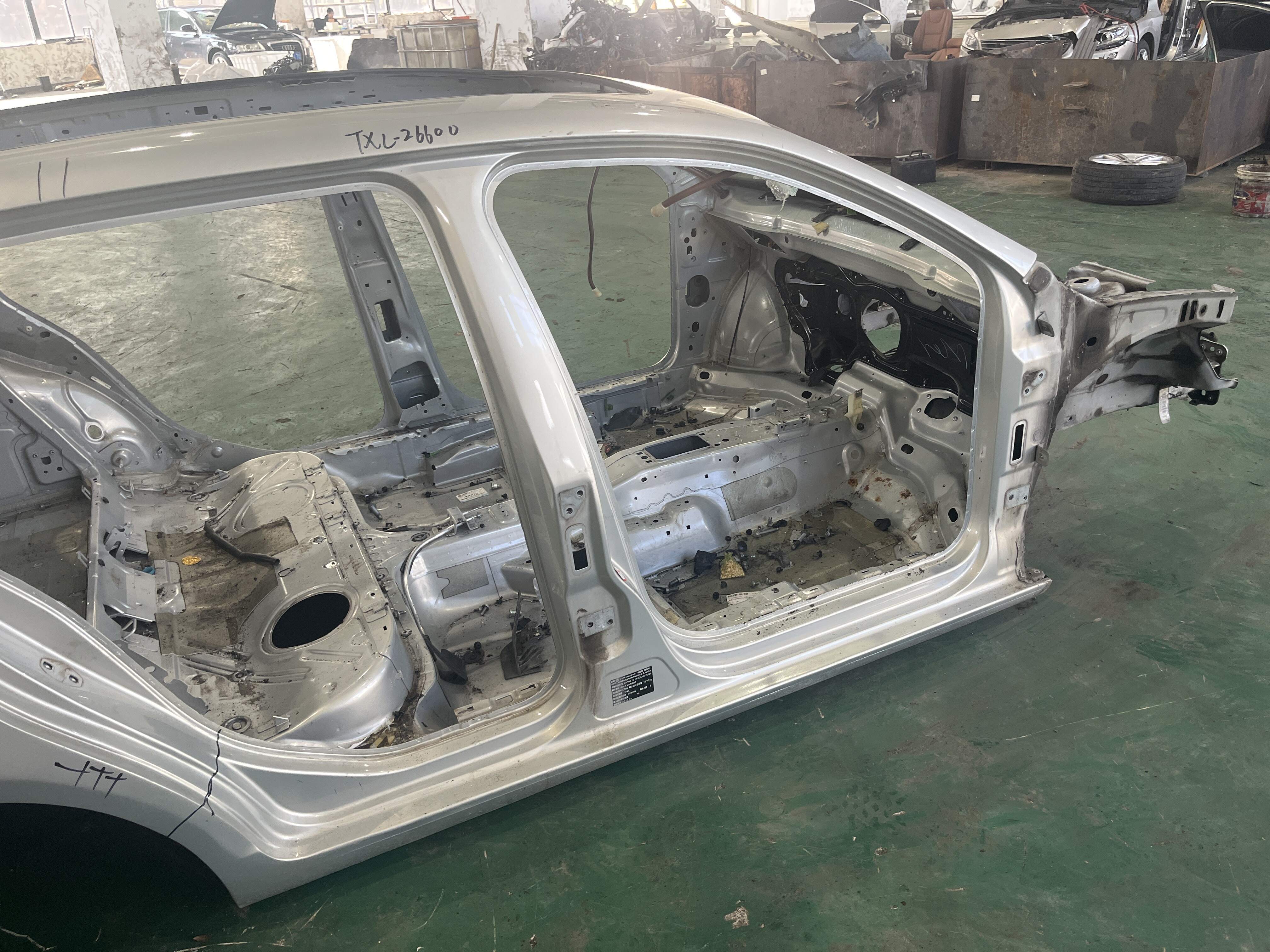 1K9809836 Side Body Outer Panel, Front Right