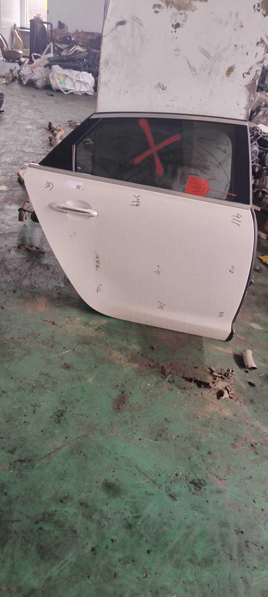C2D24174 Rear Door Shell, Right