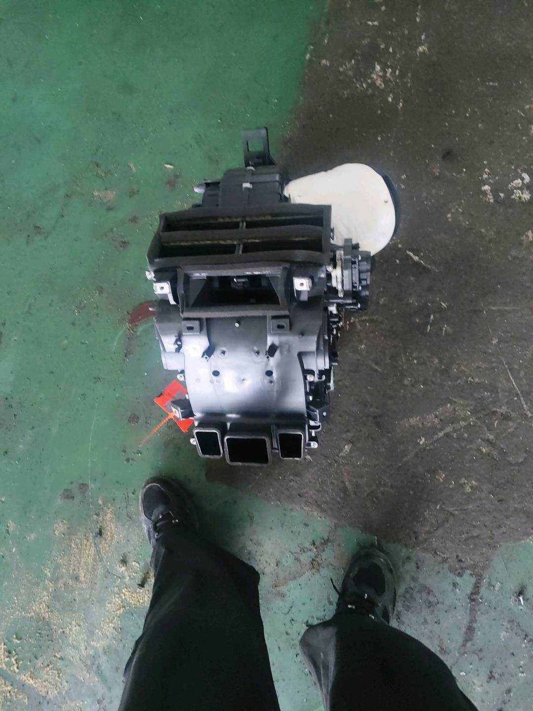 B012894 Evaporator Assembly