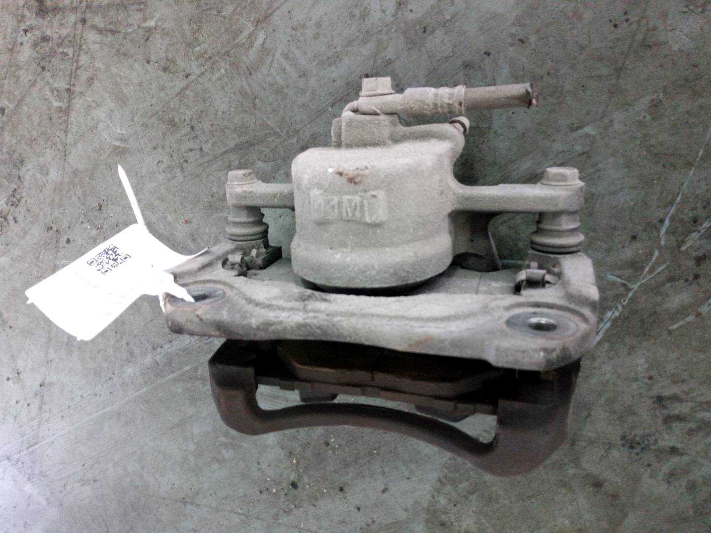 4773006270 前制动分泵(右)
