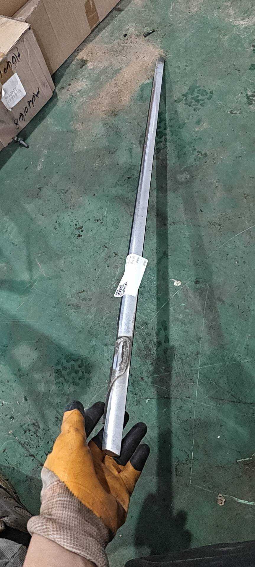 7N0837475D 前门玻璃压条(左外)