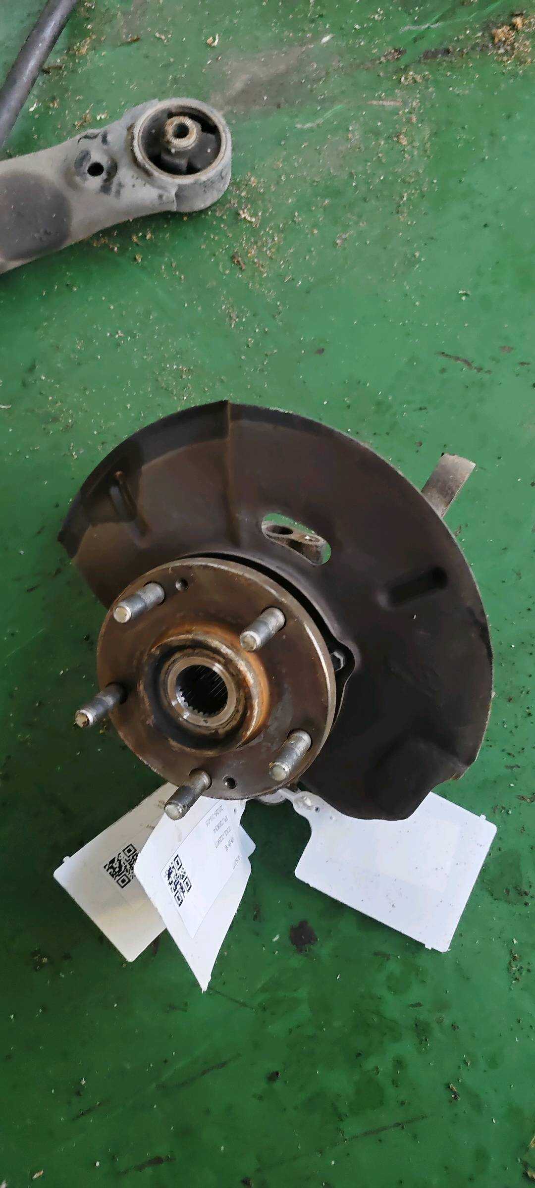 517152S000 前转向节(左)
