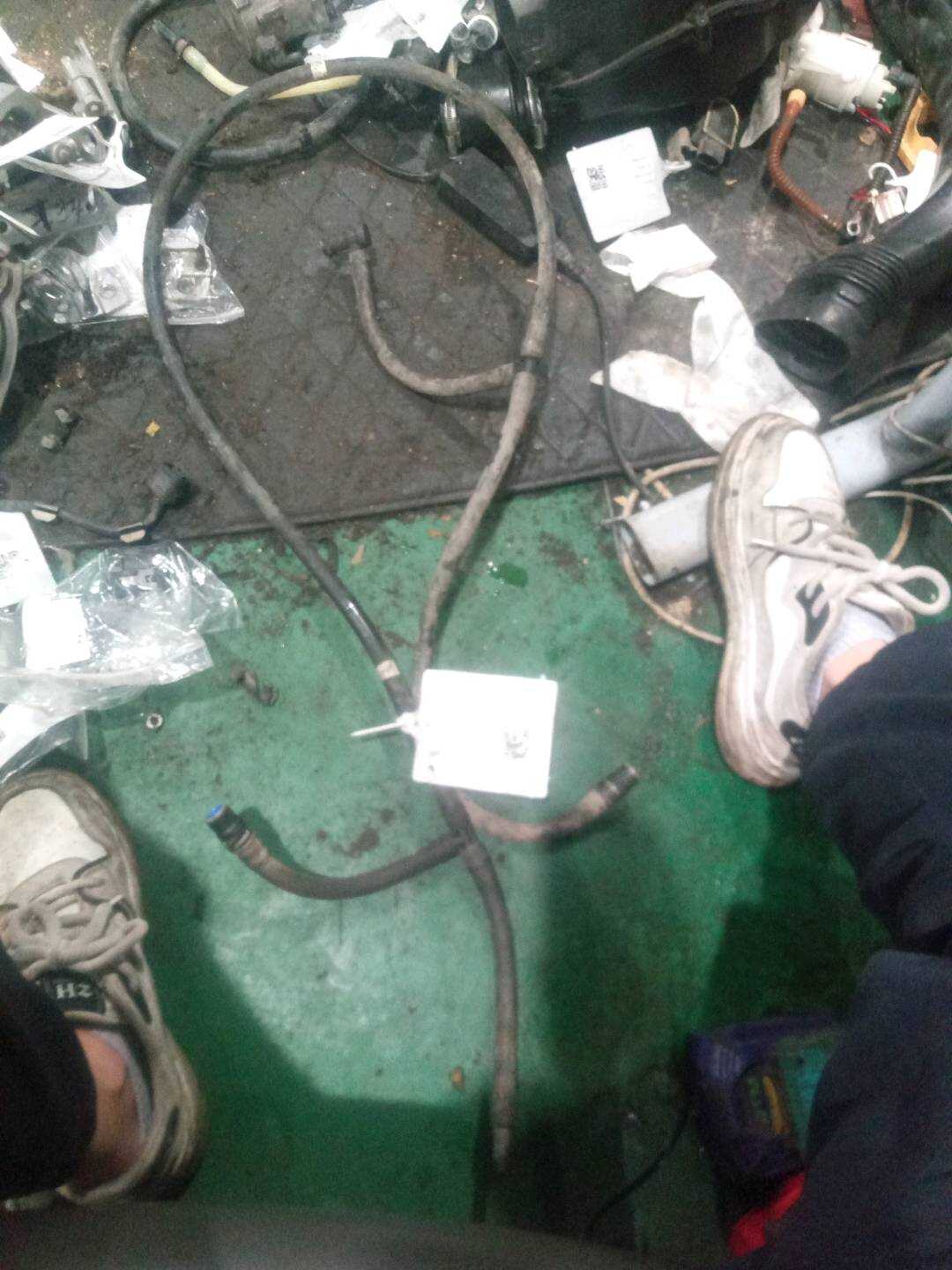 61677182525 前大灯清洗装置软管