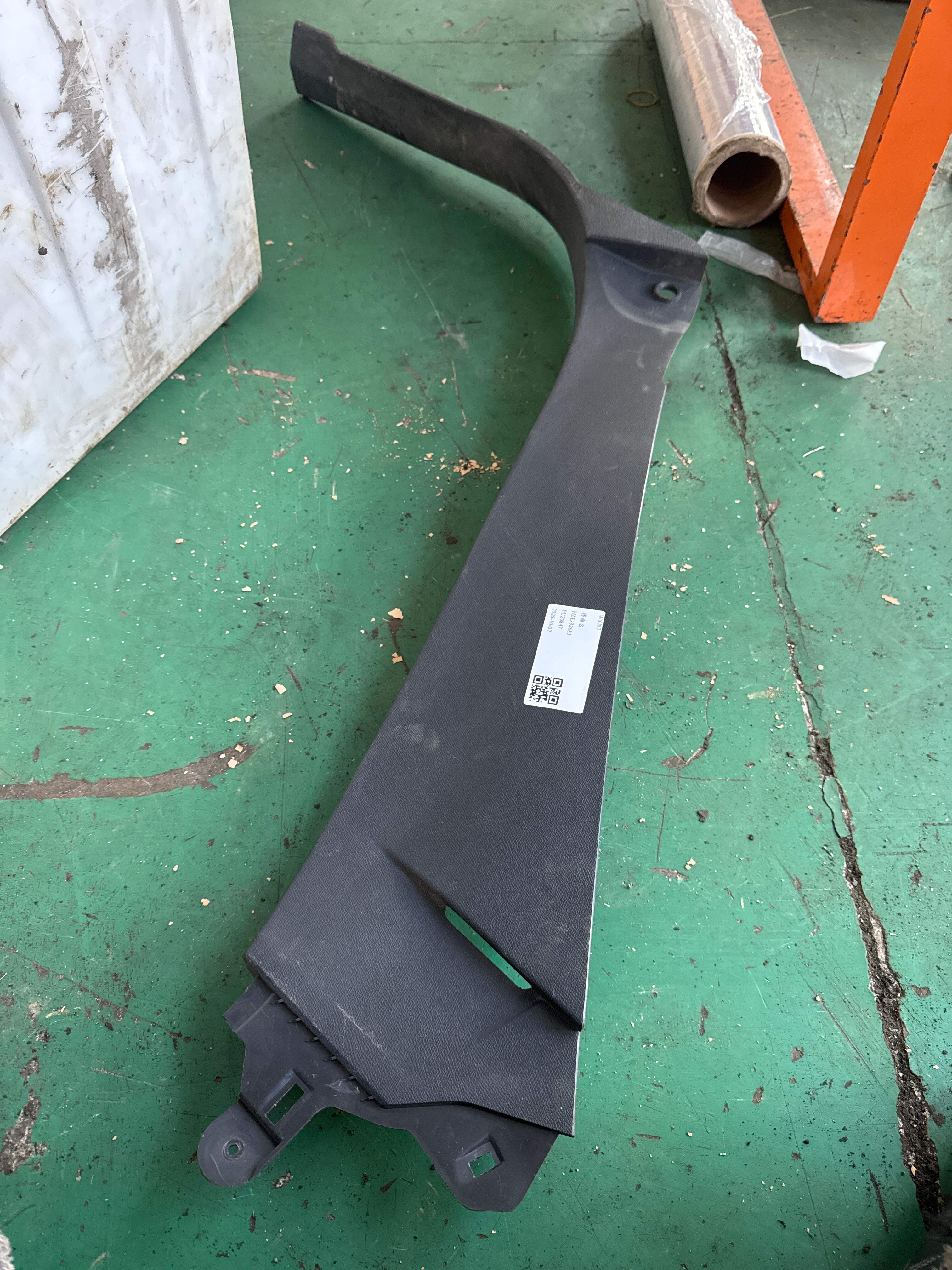 YL005410ZD C柱内衬(左下)