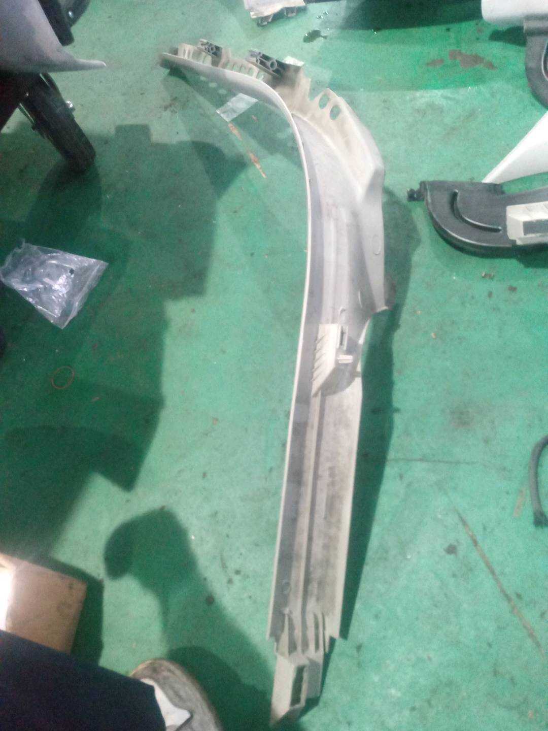 L4FD867767J50 C柱内衬(左下)