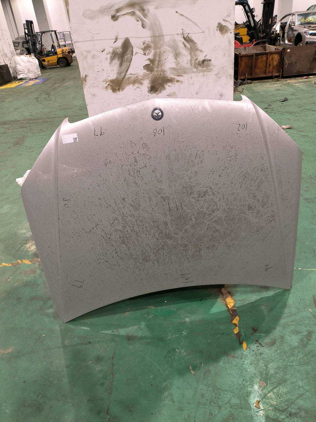 A2048801057 Front Hood