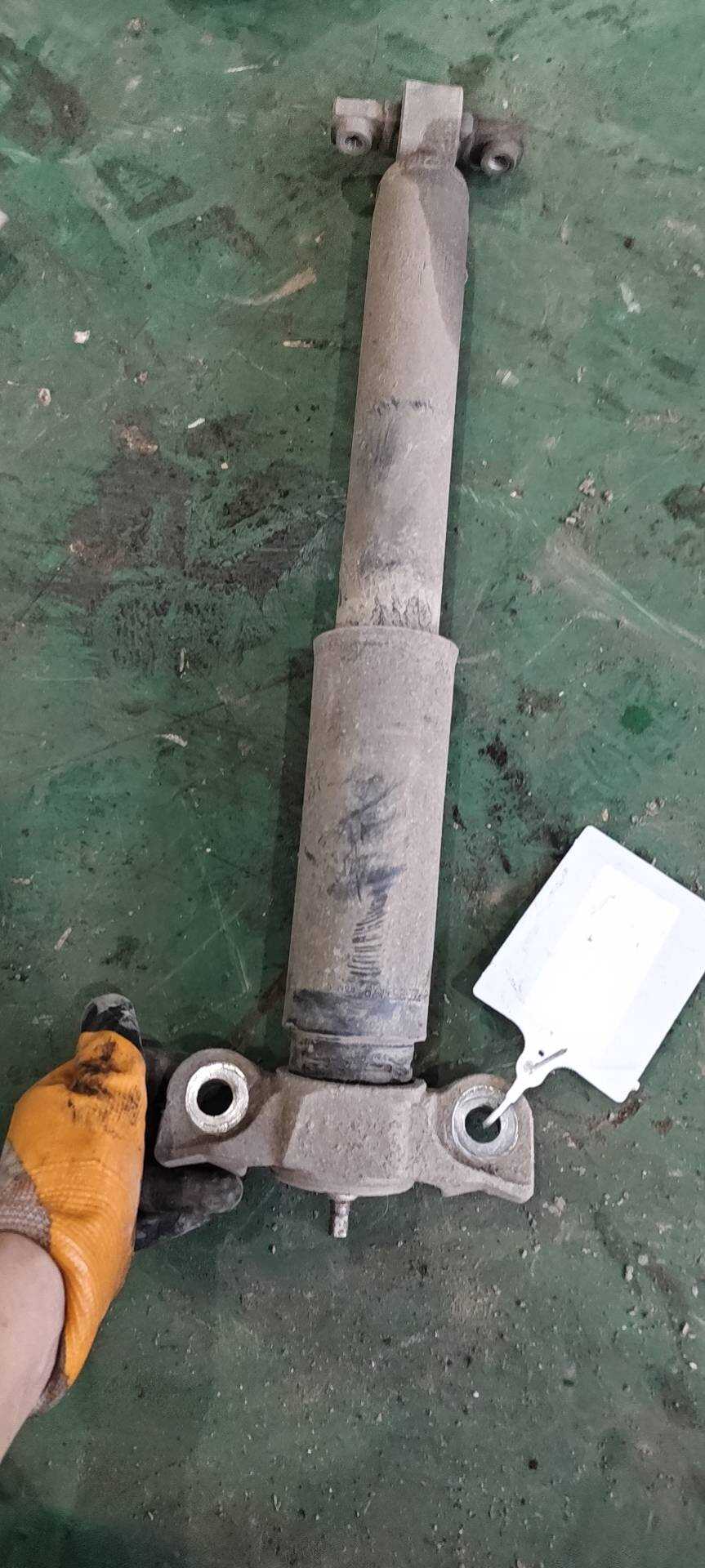 F2GC18080AAB 后减震器芯