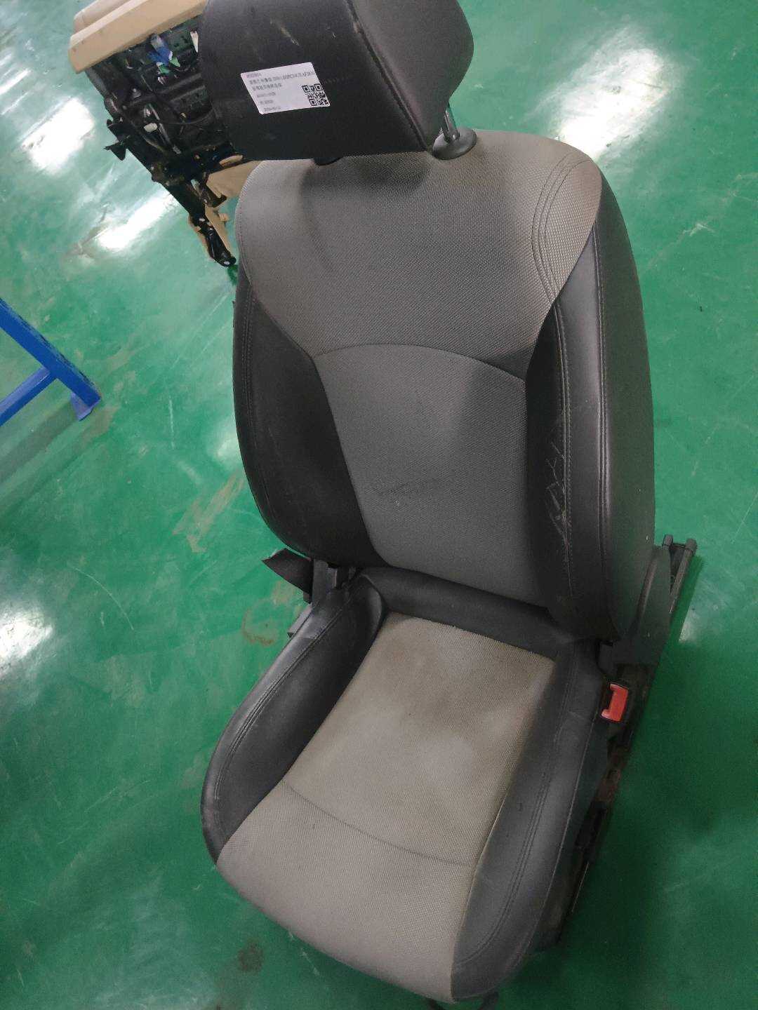 95327854 副驾驶员座椅总成