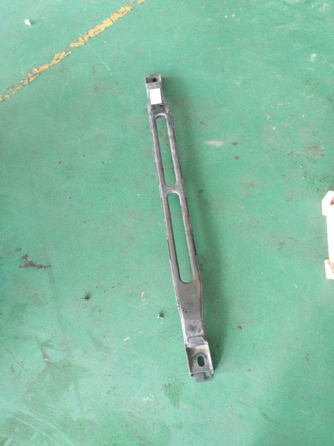 300610 Front Bumper Lower Crossmember