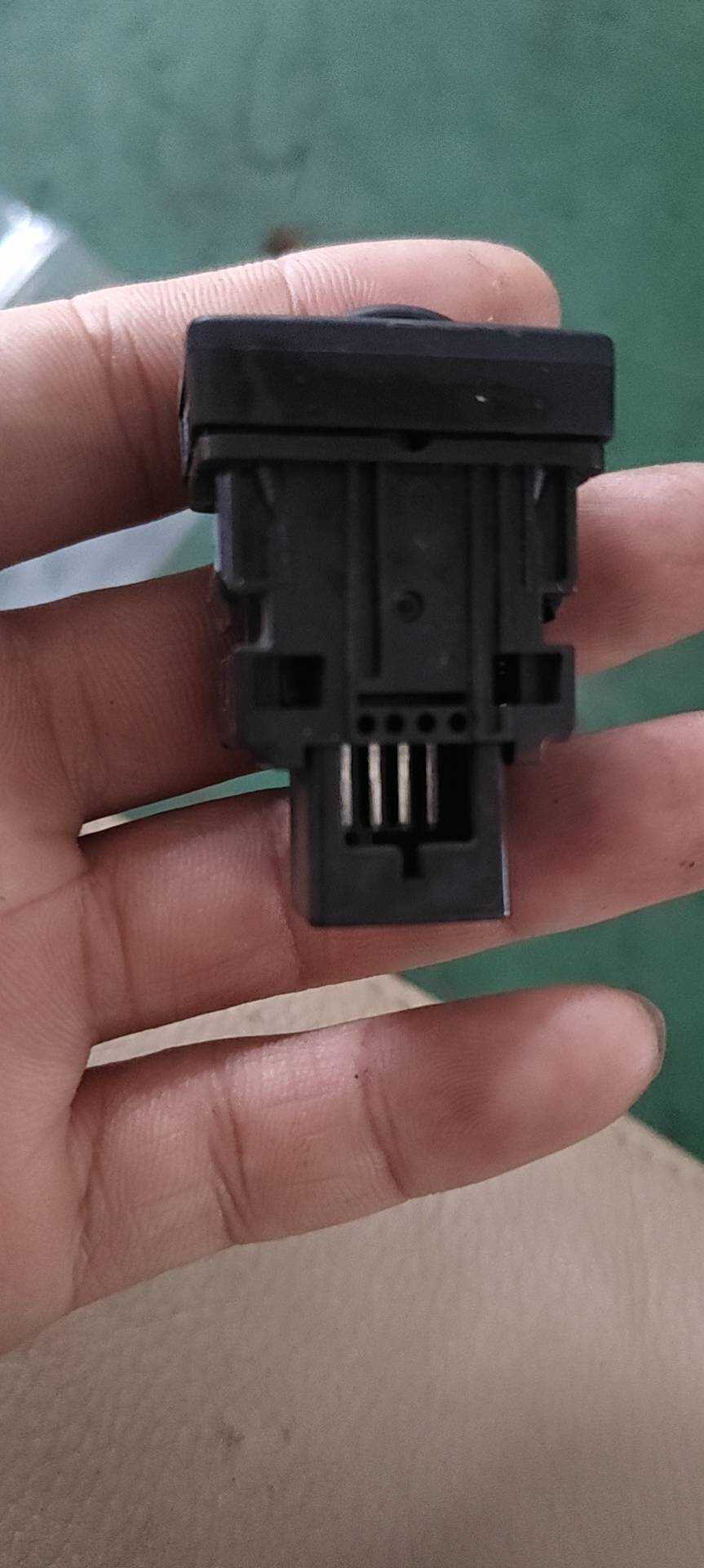 841520R010 前大灯光束高度调整开关