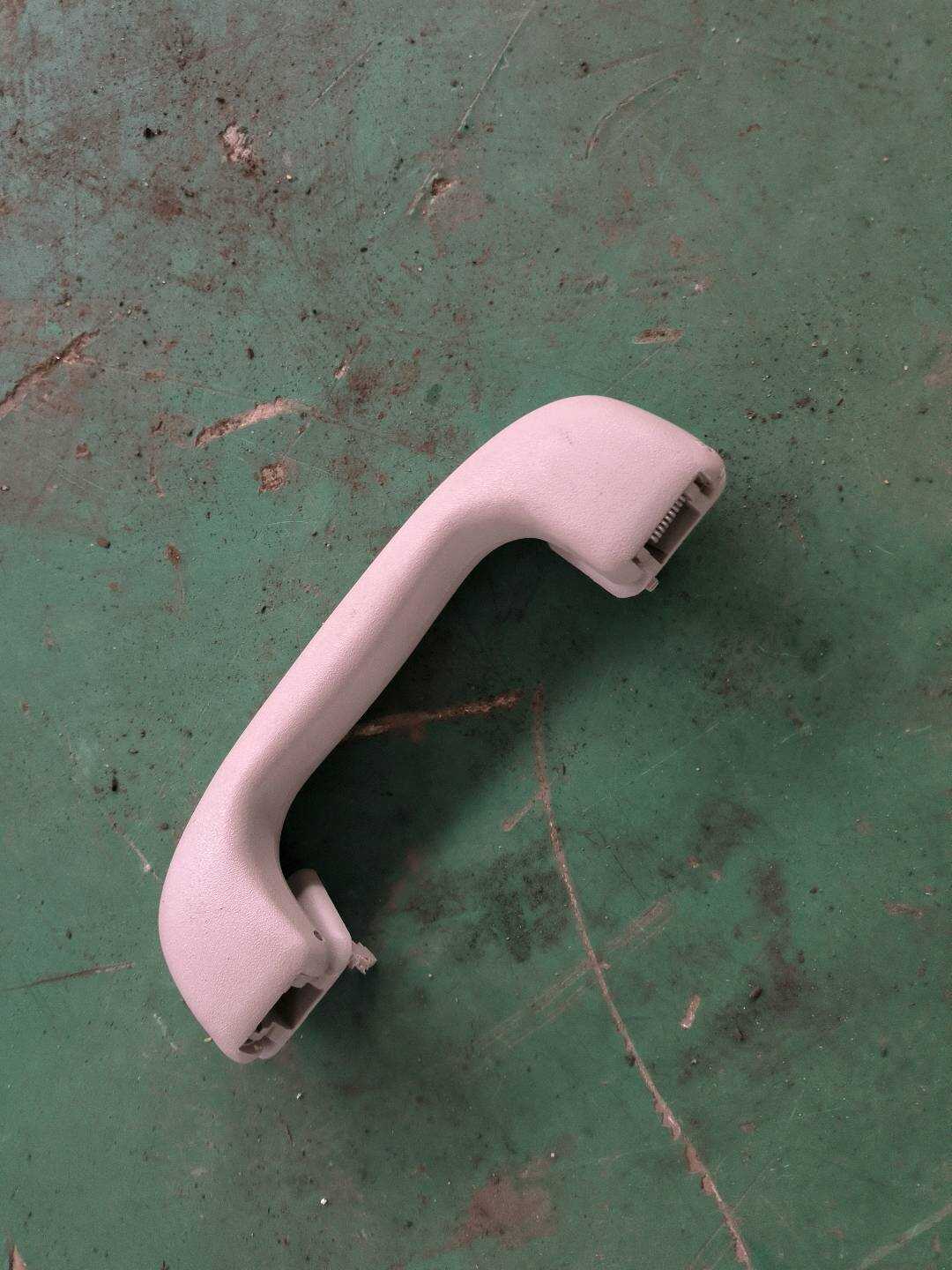 26674081 车顶扶手（右后）
