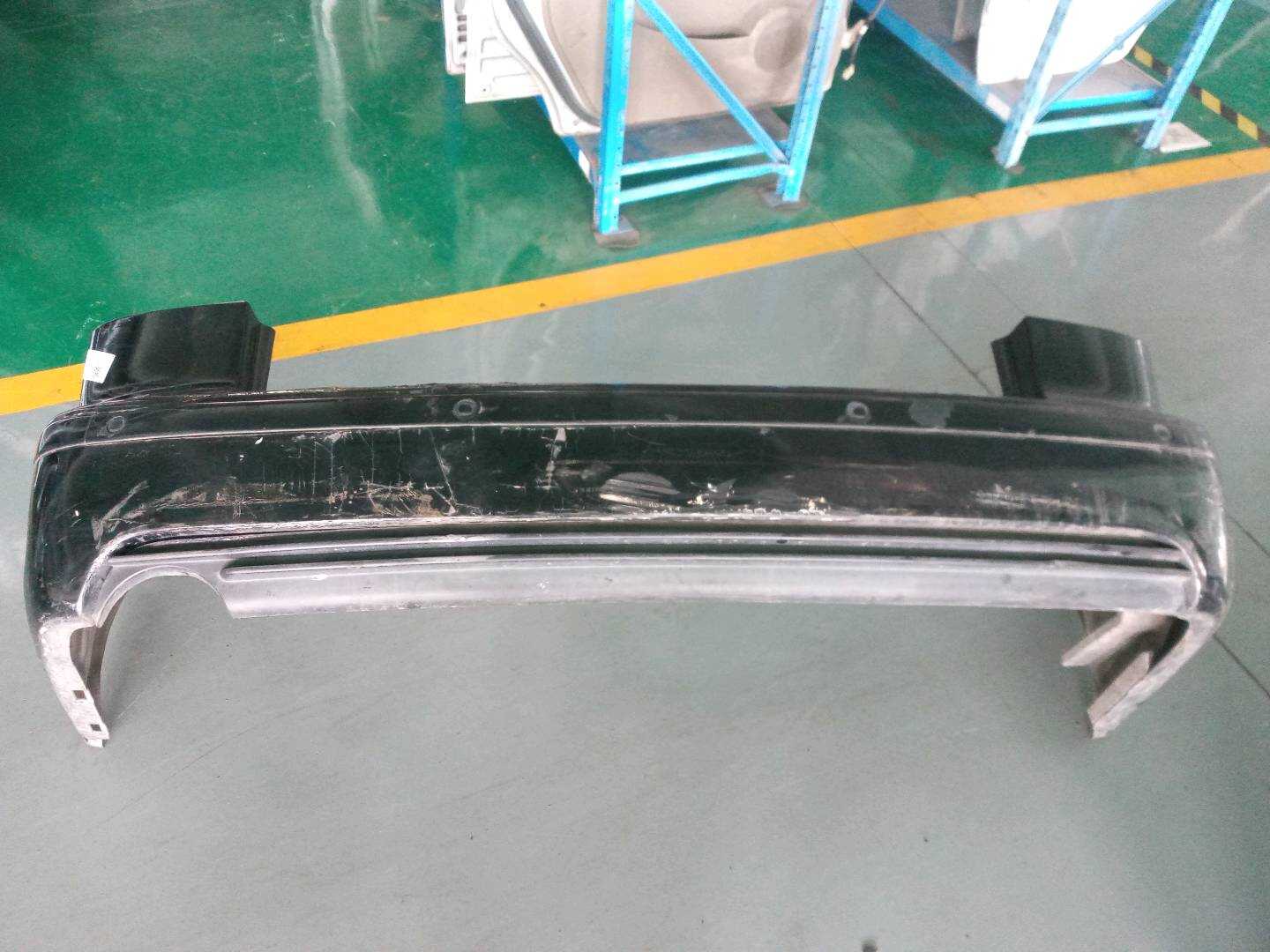 2025022602SAAB9504 后保险杠皮