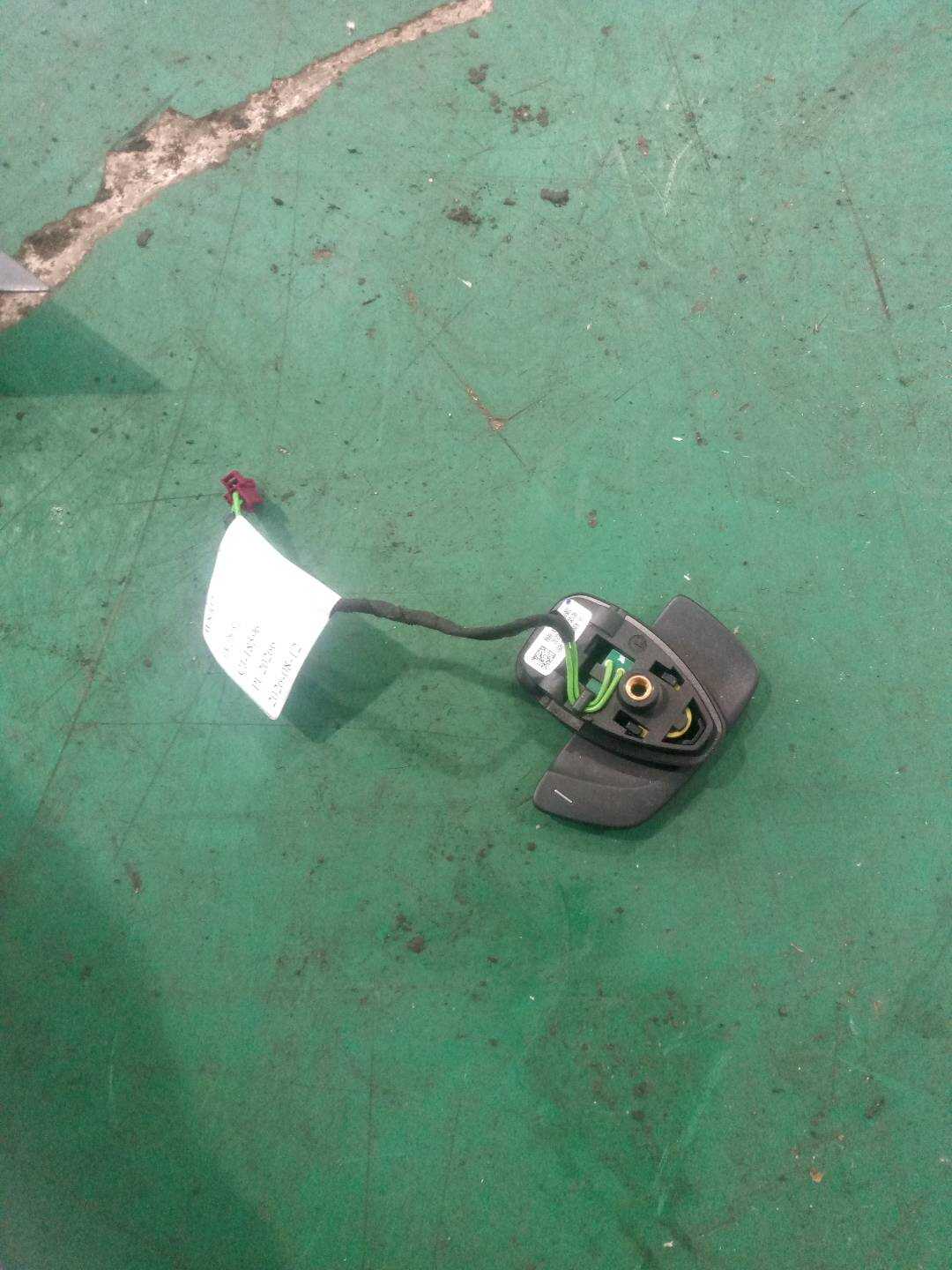 A09990510009107 Steering Wheel Shift Paddle, Left