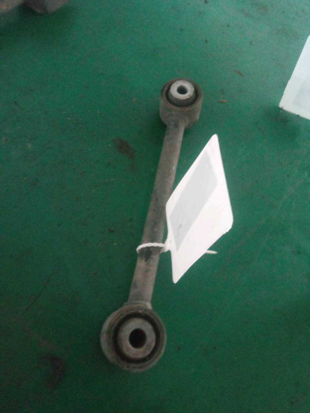 52350TA0A00 后下摆臂（右后）