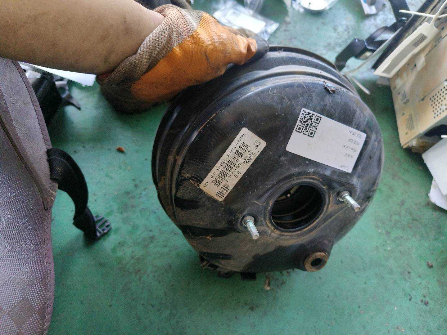 95835592301 制动助力器