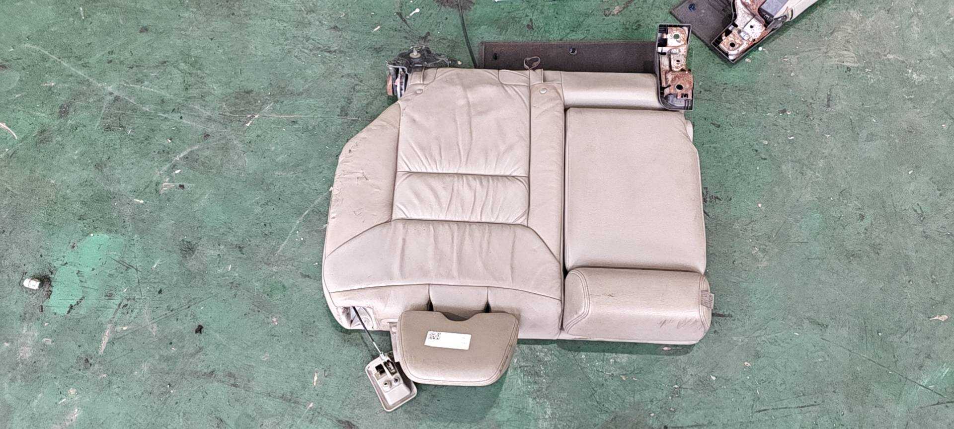 82521T0TH41ZA 左后靠背