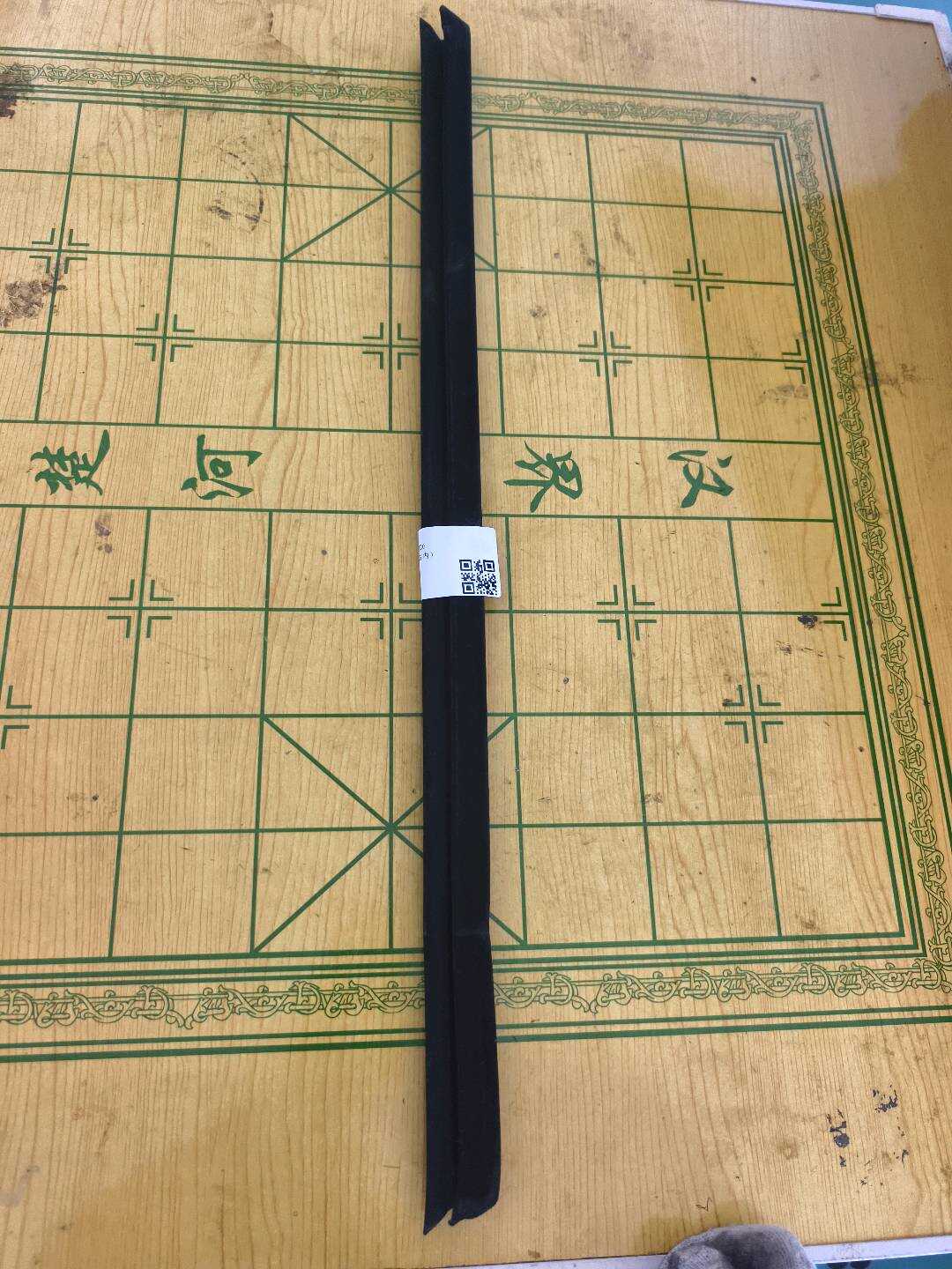 51427023808 后门玻璃压条（右内）