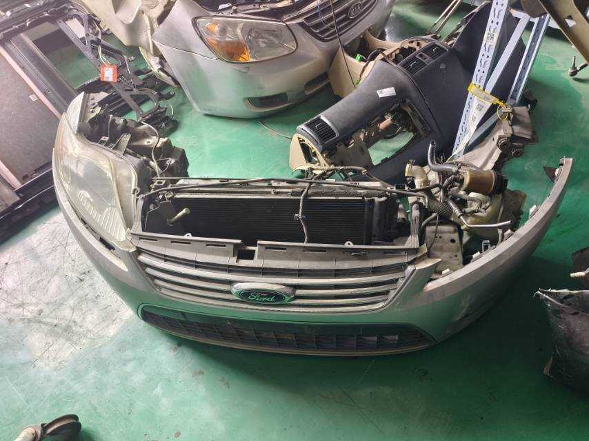 7G918005FAQZ Front Bumper Assembly