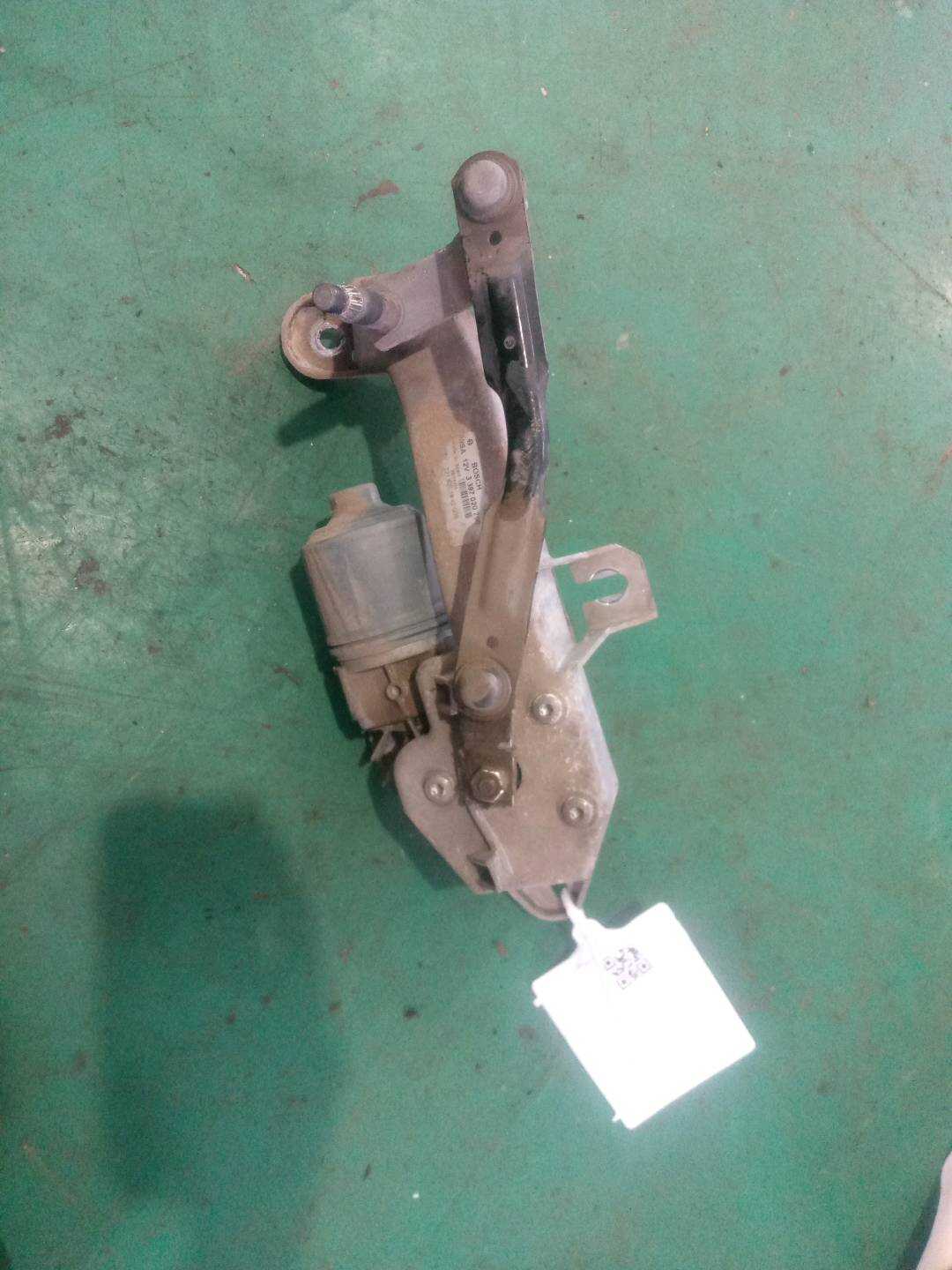 A2218201942 Front Windshield Wiper Motor, Left