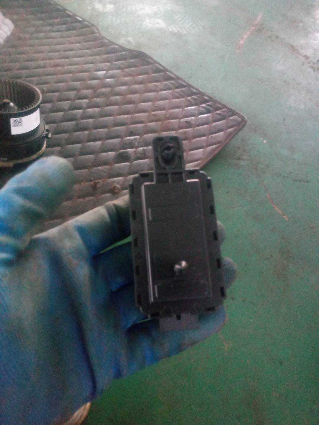 61357928461 Keyless Entry Receiver