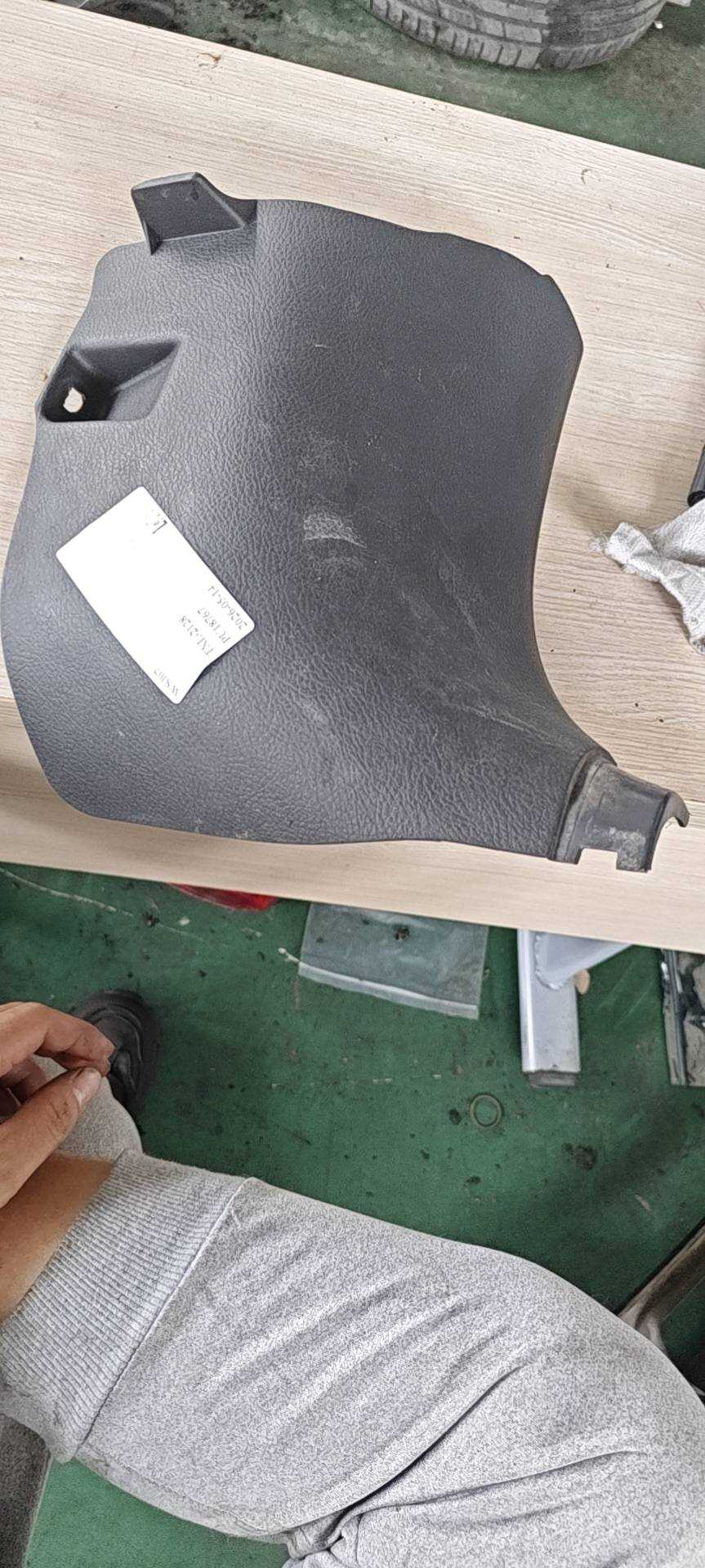 621110R020B0 A柱内衬（右下）