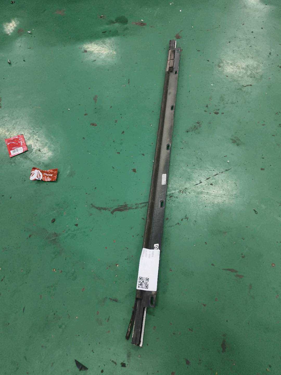 L8E0853764B Rear Door Window Molding (Right Outer)