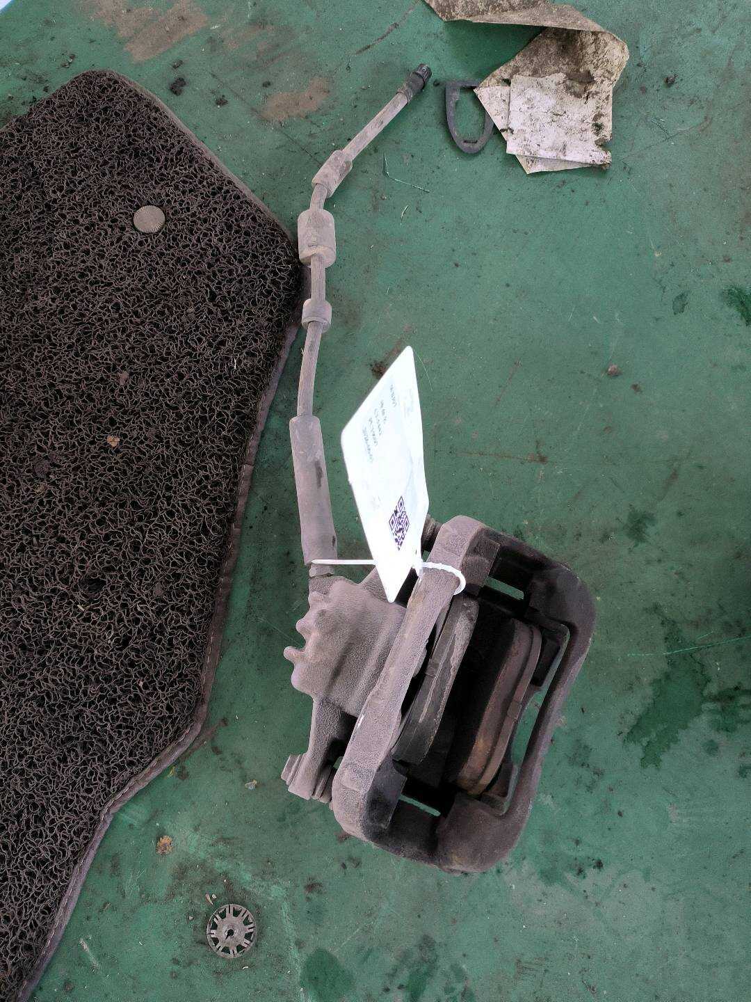 4400X6 Front Brake Caliper, Right