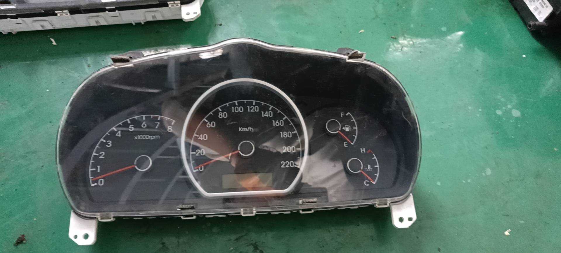 94006OQ010 组合仪表总成