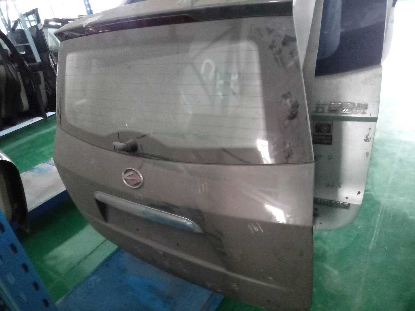 6301000B01 Trunk Lid Assembly