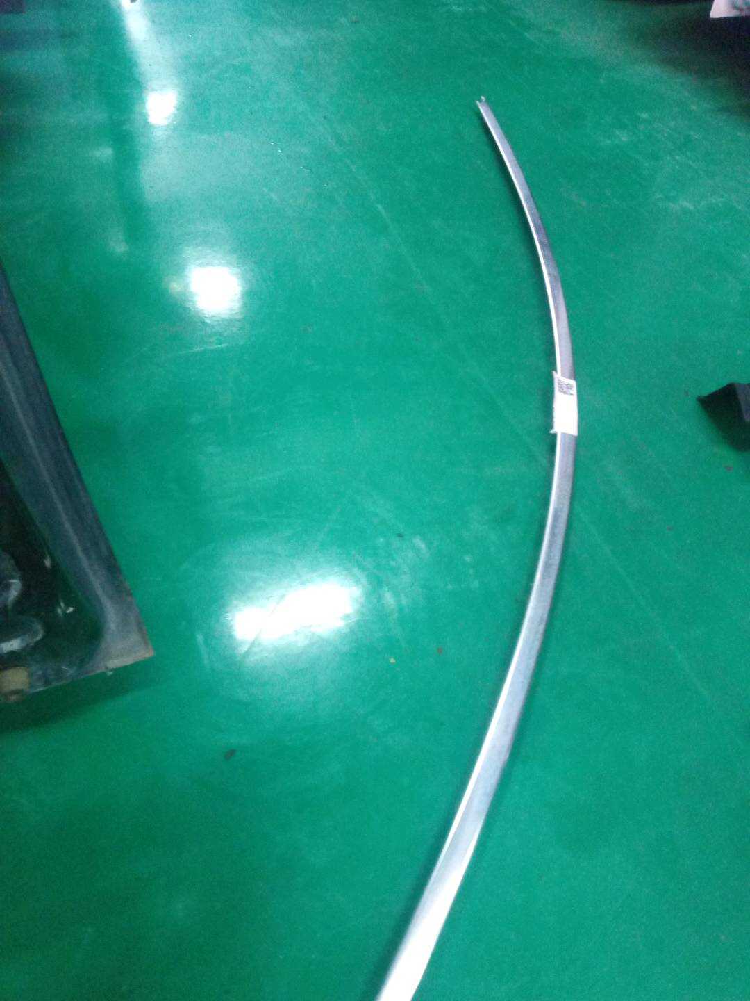 C2Z31345 Front Door Window Outer Molding (Upper Left)