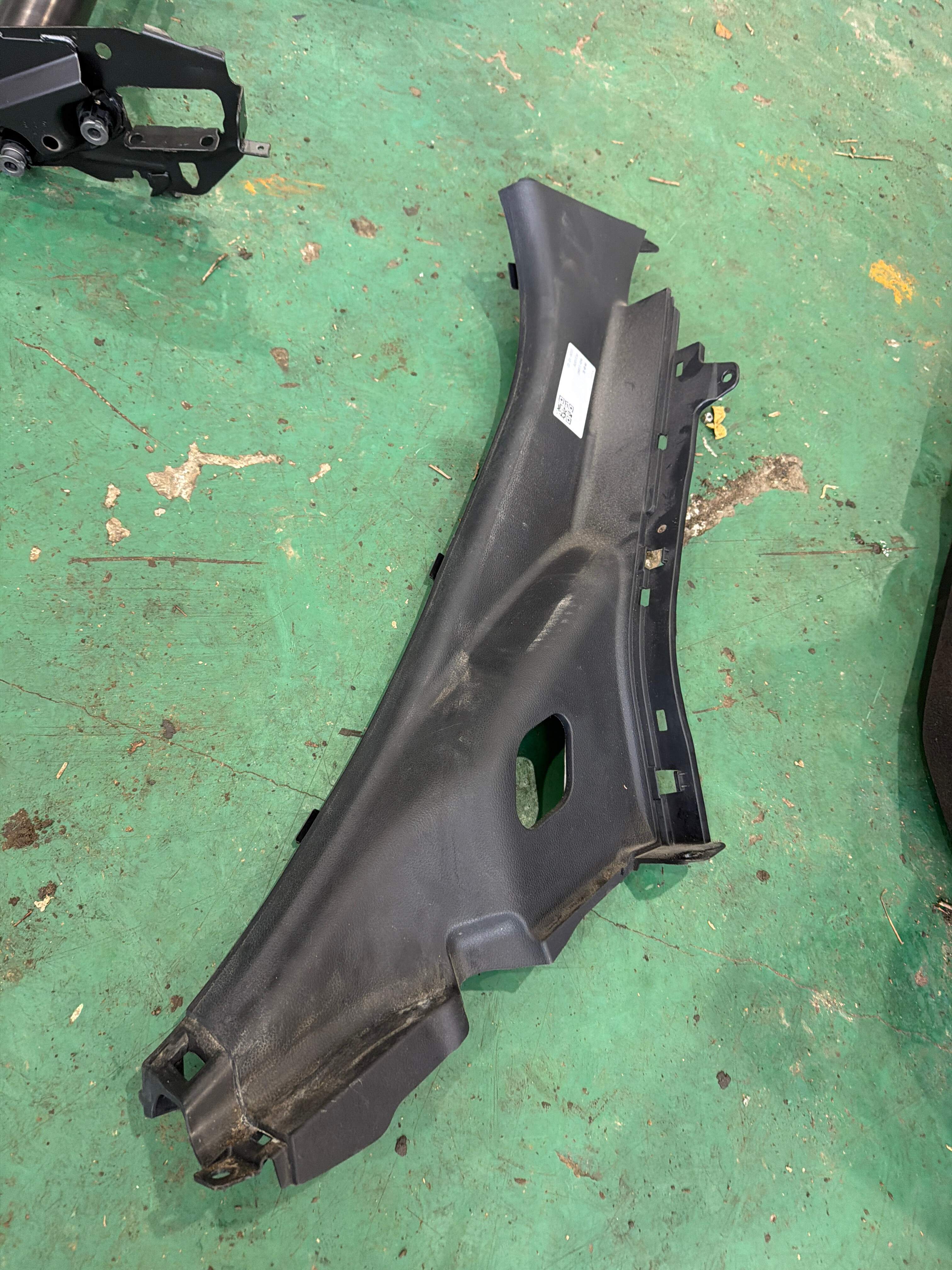 858904X050WK C-Pillar Inner Trim (Lower Right)