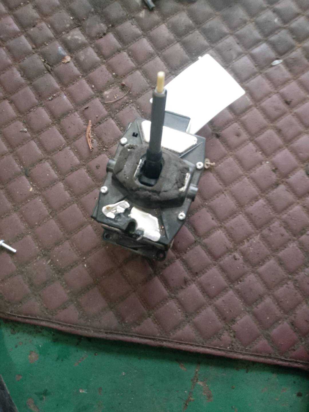 97042691100 变速器换档杆