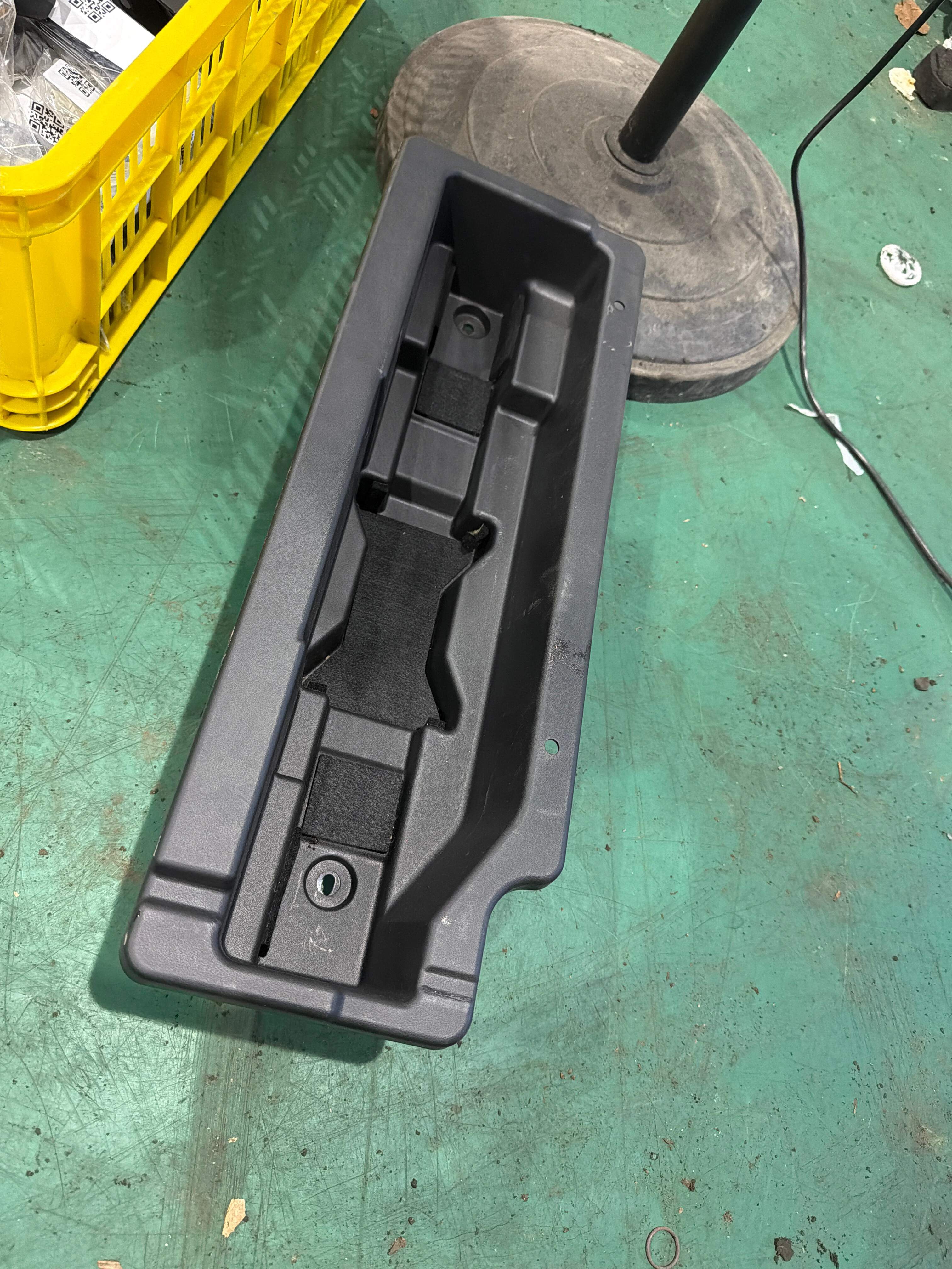 SC5608030 行李箱工具盒总成