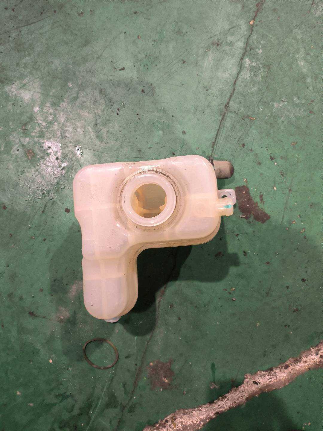 1066033474 膨胀罐总成
