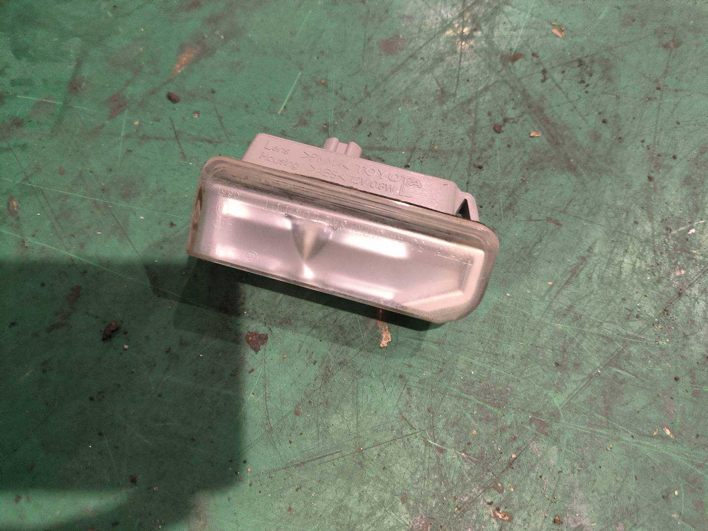 8169053011 后牌照灯(左)