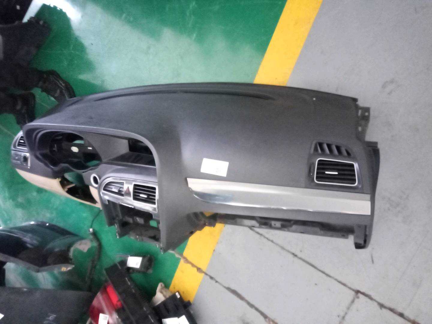 4514002 Dashboard Shell