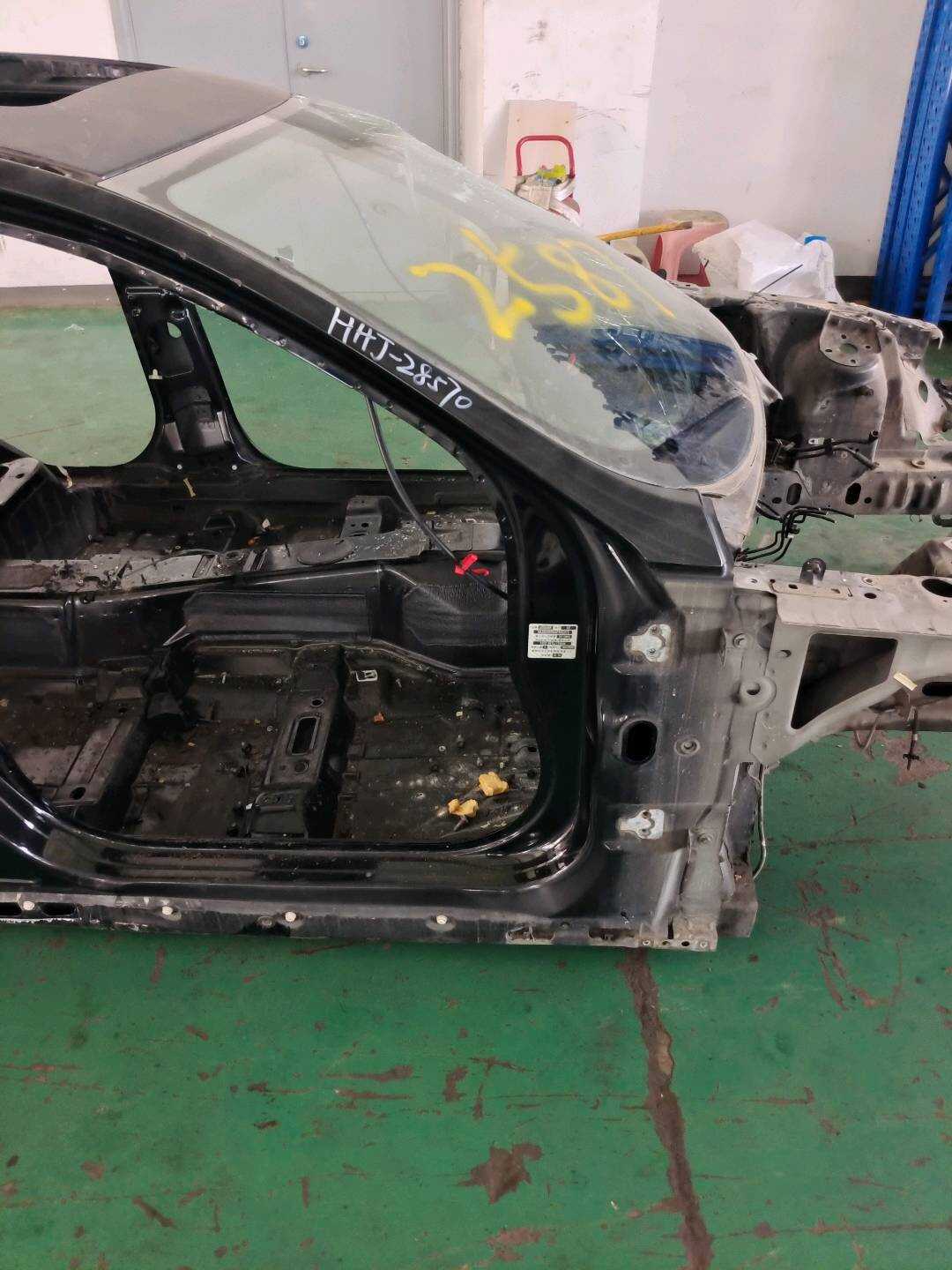 C2Z5501 A-Pillar Outer Panel, Right