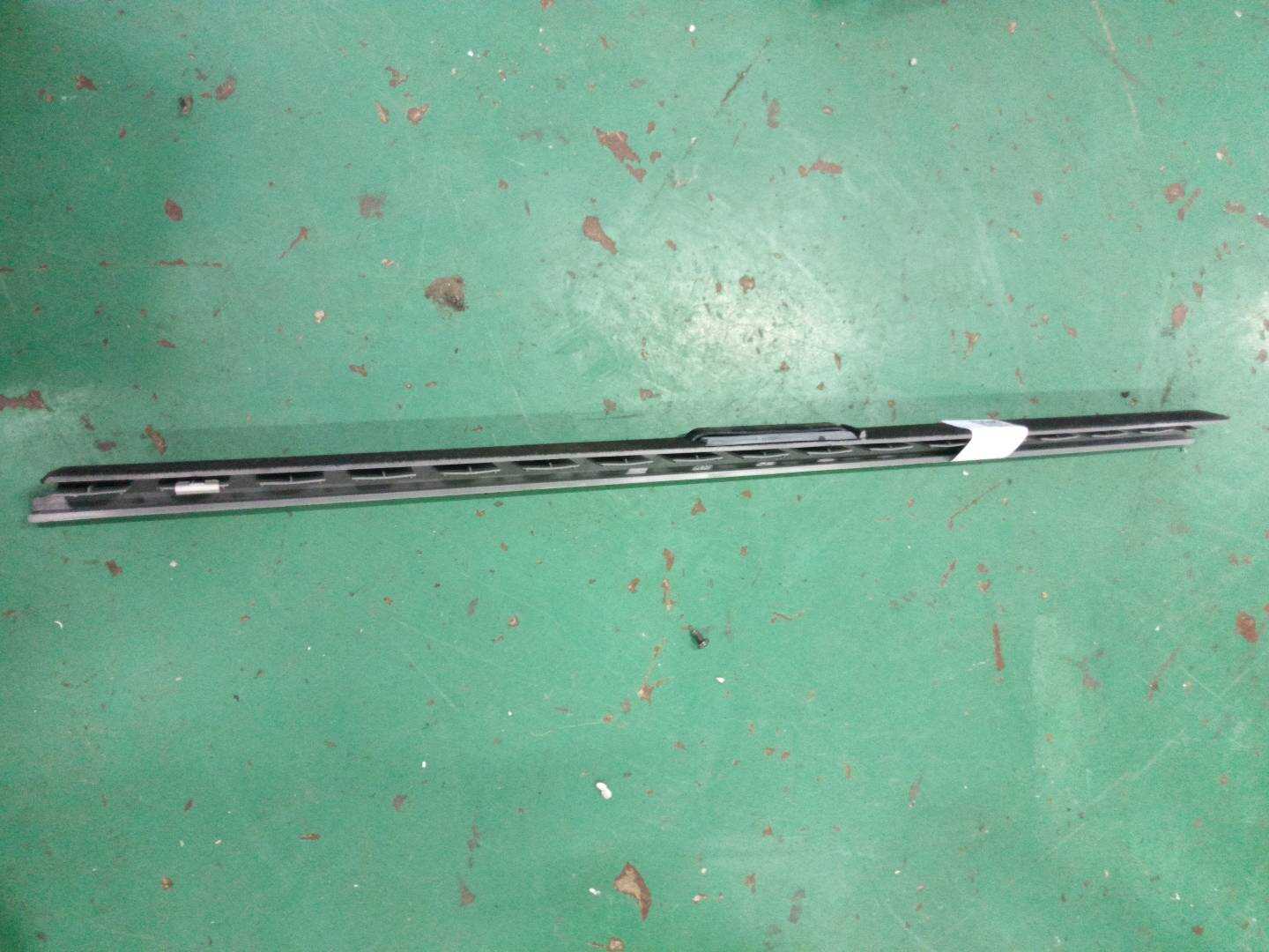 A22173706747G50 覆条