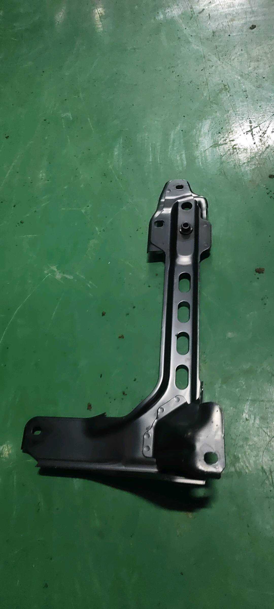 4L0883288B 中控台