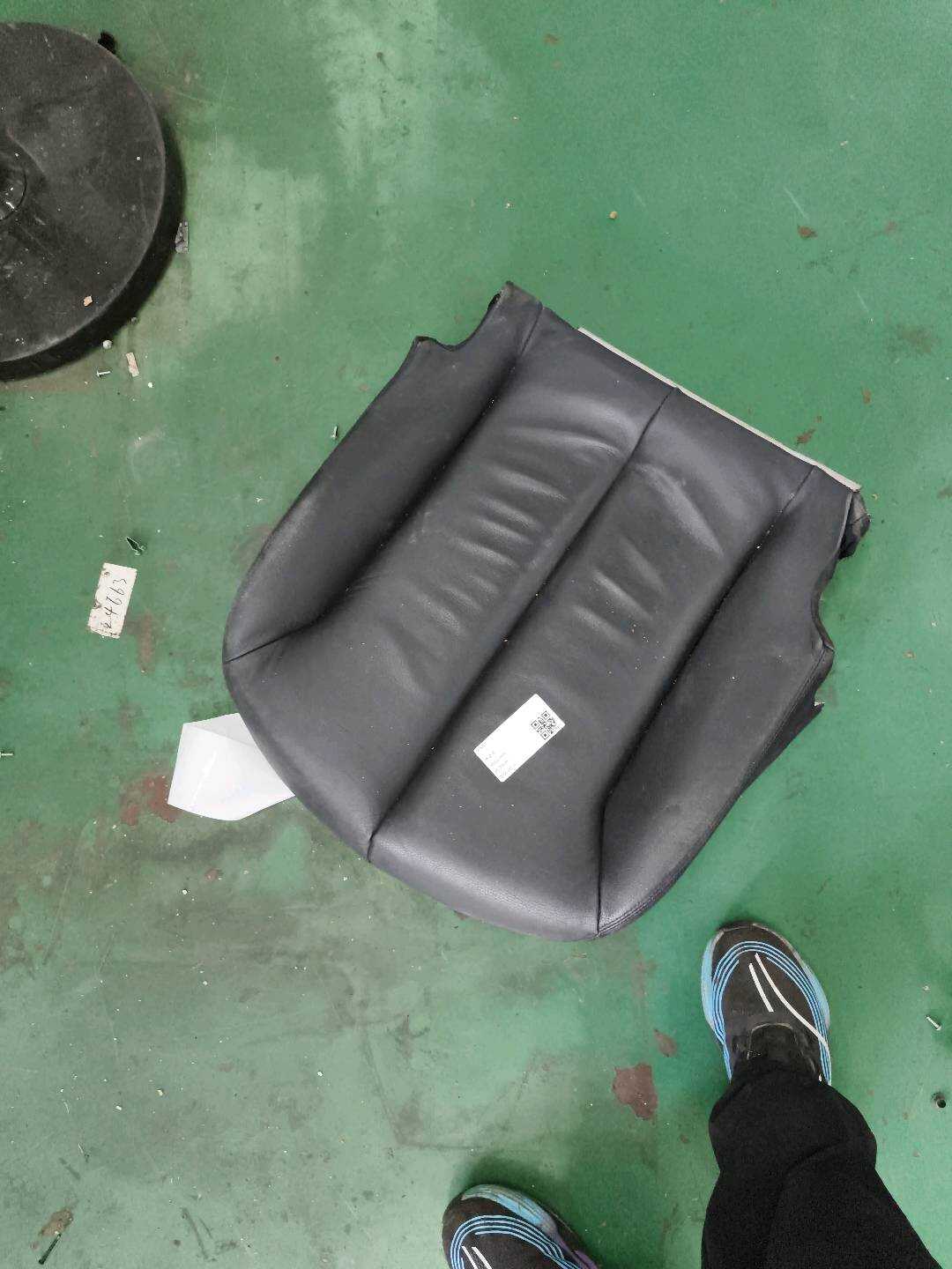 52107308003 驾驶员座椅底座软垫