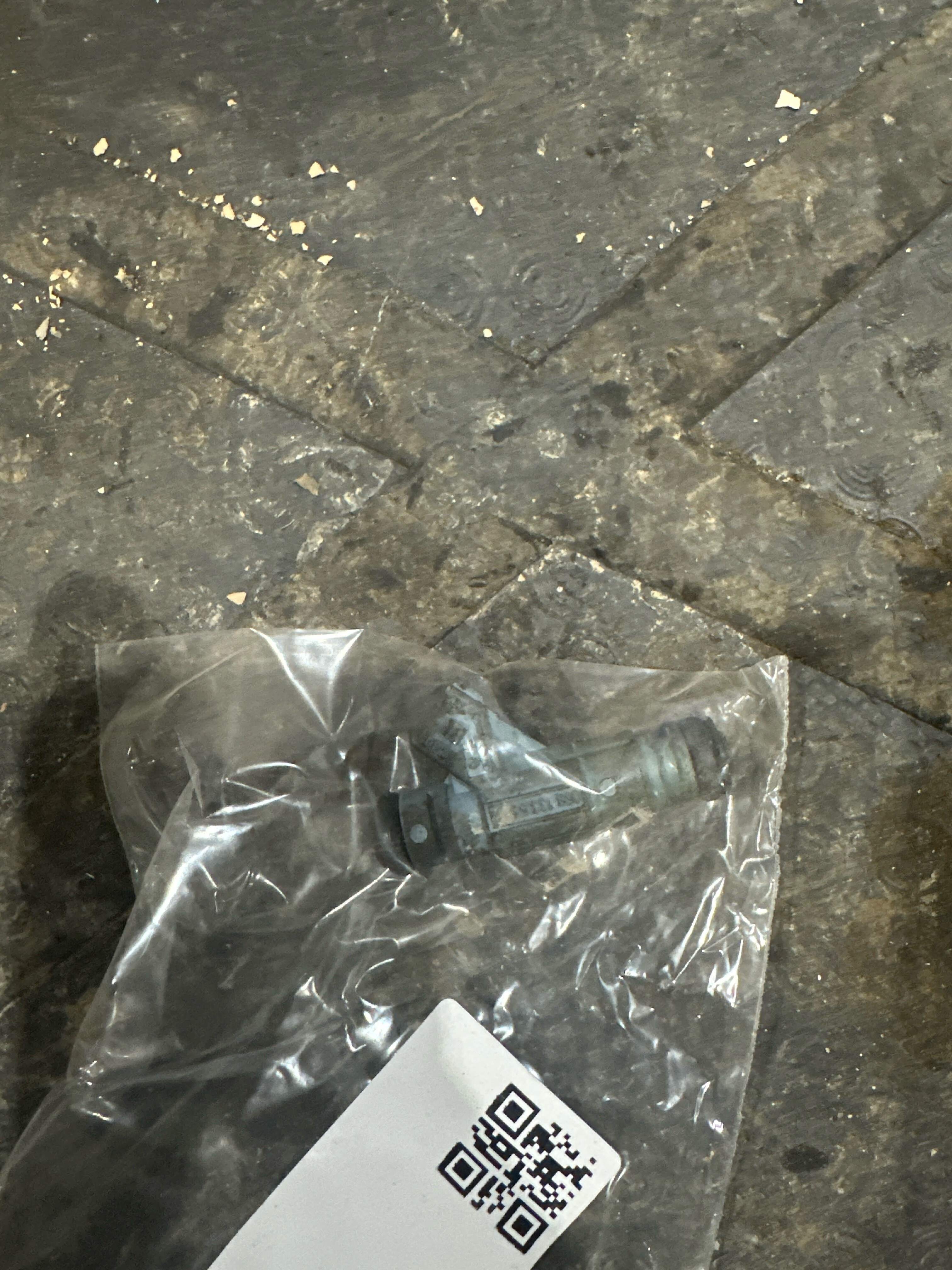 06B133551N Fuel Injector