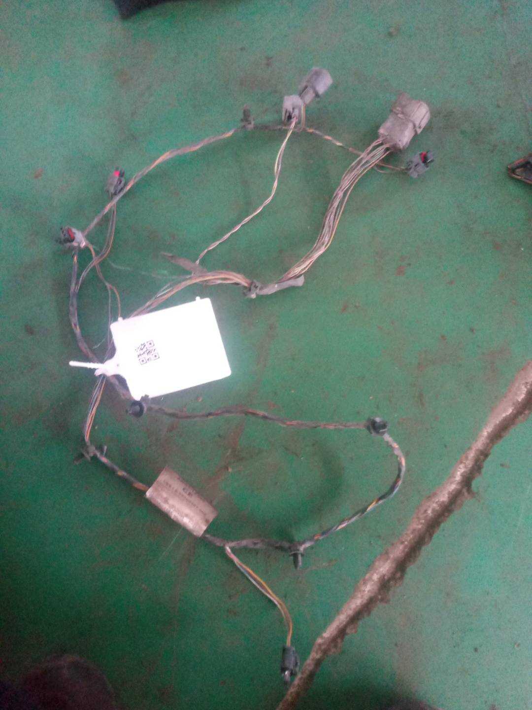 C2D19335 Front Parking Sensor Wiring Harness