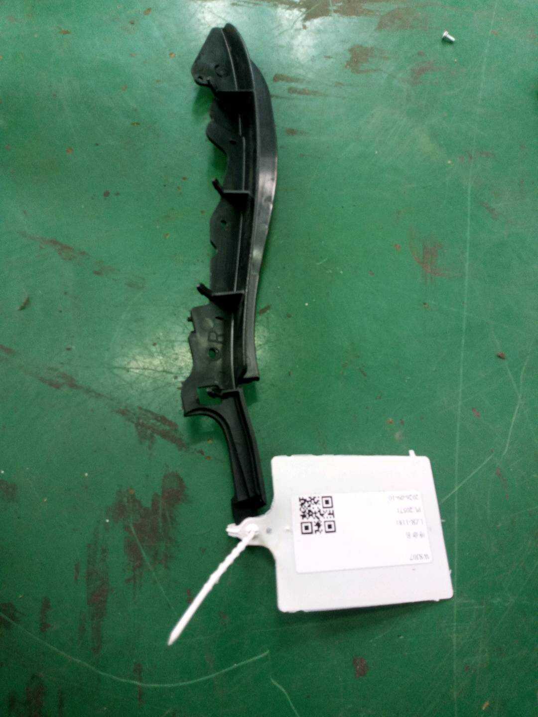 52109144010 固定装置 座套 内部 右侧