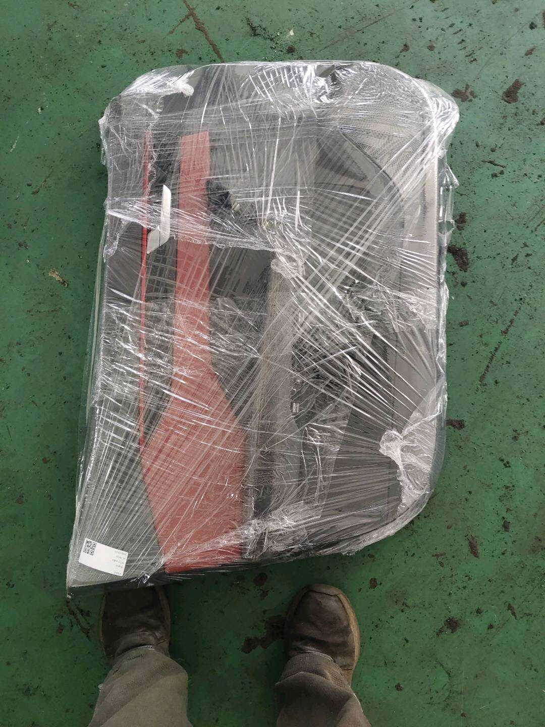 B012654 左前门内护板总成