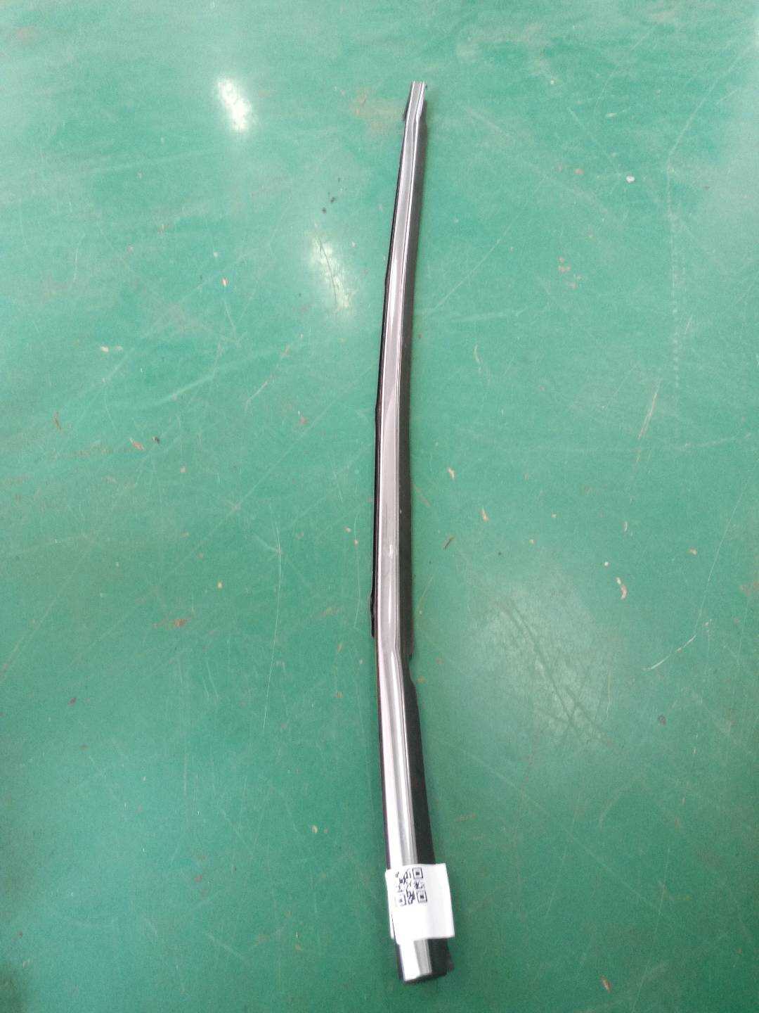 SC6107116 Right Front Door Outer Belt Weatherstrip