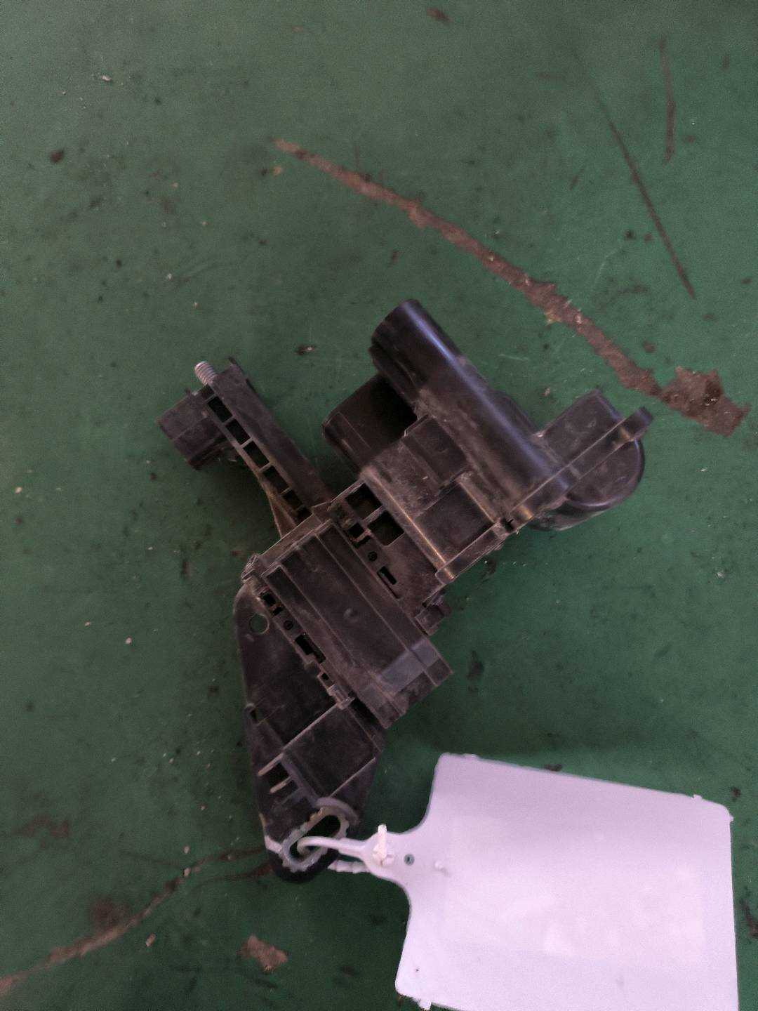 61149296151 起动接线柱