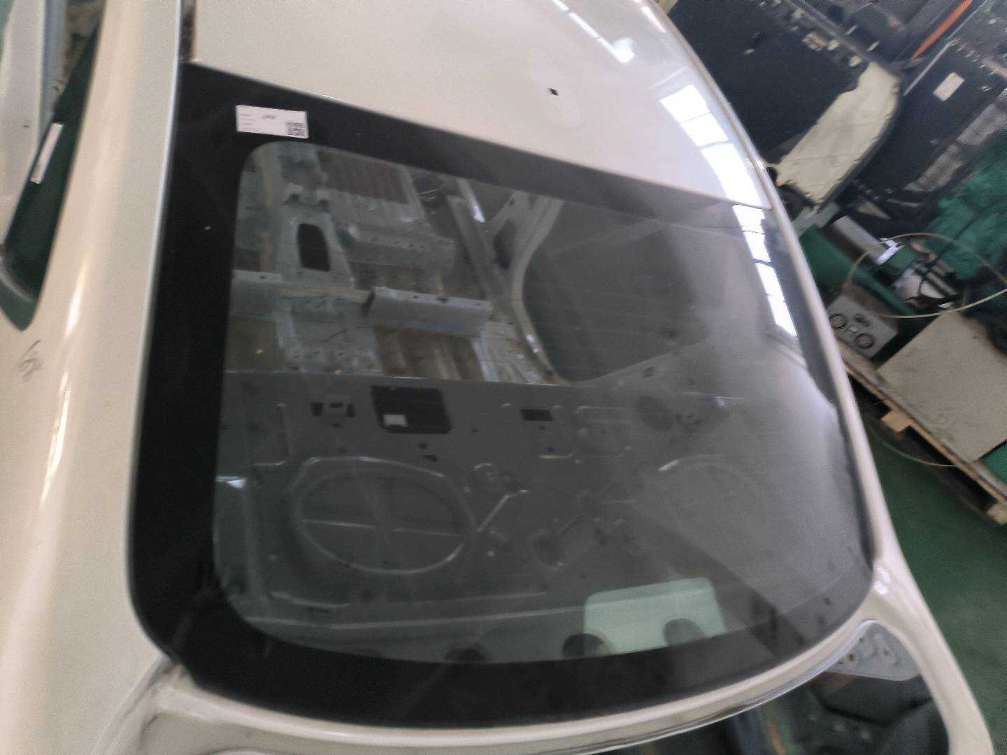 797005UR0A 后风挡玻璃