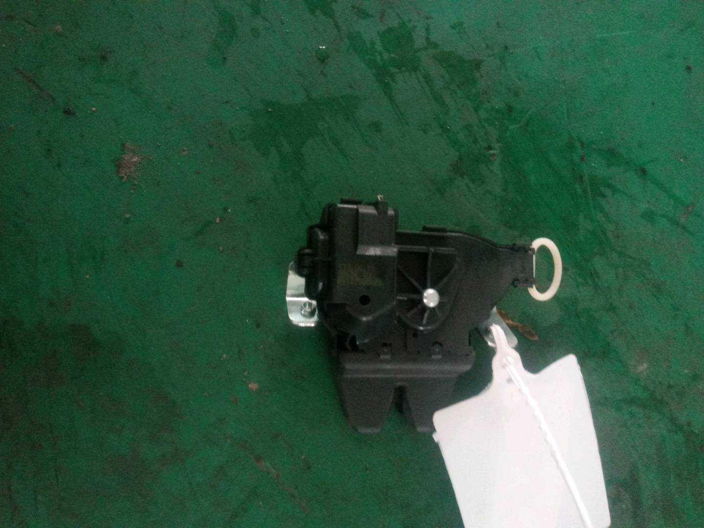 A1177500085 尾盖锁机构